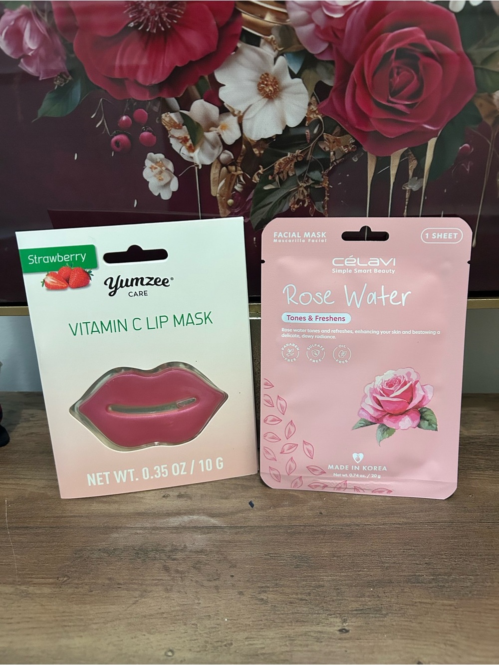 Yumzee Strawberry Vitamin C Lip Mask & Célavi Facial Mask (Pick One Set)
